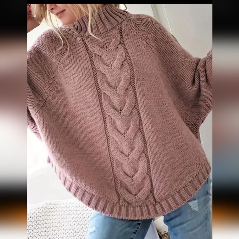 Boutique 9 Mauve Cable Knit Turtleneck Sweater
